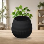 Ribbed Bottom Plant Pot in Black