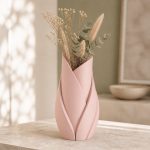 Sculptural Leaf Vase in Pink