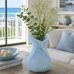 Heart Spiral Vase in Light Blue